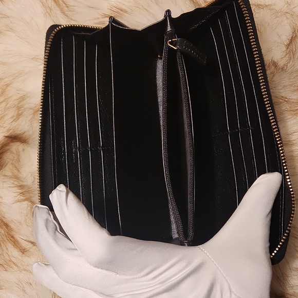 Yves Saint Laurent YSL Belle Du Jour Monogram Zip Around Wallet - Picture 13 of 15